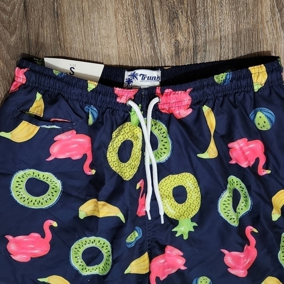 Macy's Trunks Surf & Swim Co Navy Blue Pool Float Beach Wear Trunks Small NWT - Picture 6 of 16